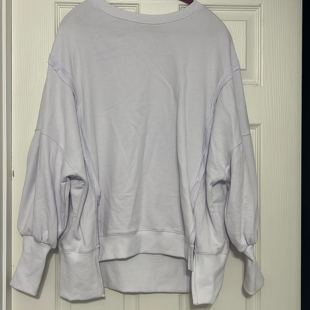 Automet White Crewneck Sweatshirt